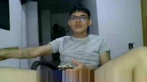 adrian018_ online show from January 2025 02:25:01 AM