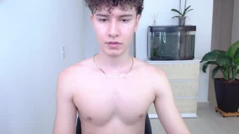 adrian morelli online show from December 2024 04:05:02 PM