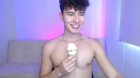 adrian morelli online show from March 2026 07:10:01 PM