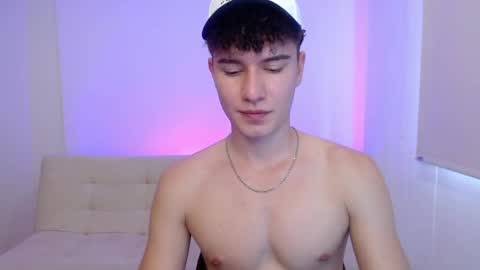 adrian morelli online show from April 2026 07:50:02 PM