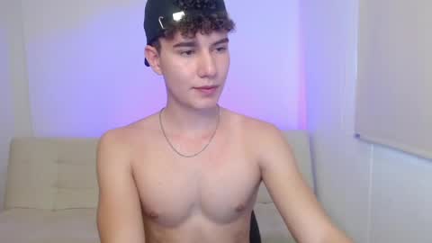 adrian morelli online show from May 2026 07:53:02 PM