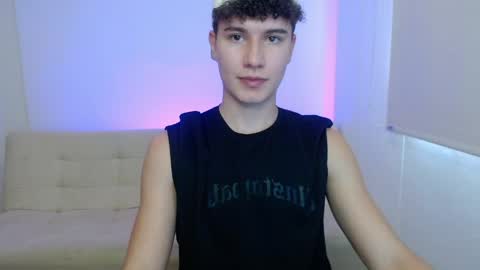 adrian morelli online show from May 2026 08:14:01 PM