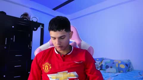 ADRIAN online show from February 2026 06:51:02 PM