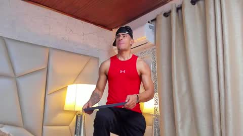 Snapshot of adrian_rae chatting on February 2025 12:03:02 PM online show from February 2025 12:03:02 PM