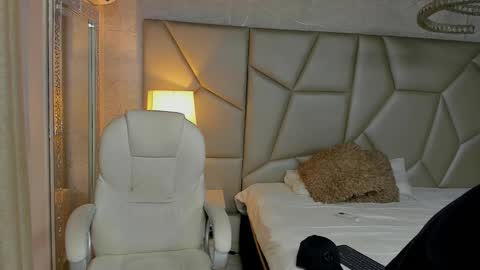 Snapshot of adrian_rae chatting on October 2025 11:52:02 AM online show from October 2025 11:52:02 AM