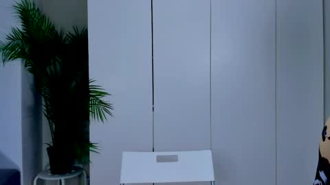 Snapshot of adriana_coy_ chatting on April 2026 11:18:02 AM Adriana online show from April 2026 11:18:02 AM