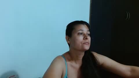 Snapshot of adriana_milf chatting on December 2024 05:45:01 AM Adriana milf online show from December 2024 05:45:01 AM