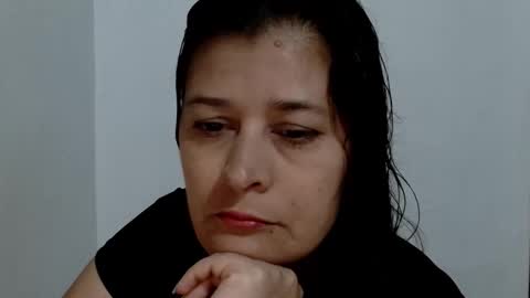 Snapshot of adriana_milf chatting on September 2025 02:55:01 AM Adriana milf online show from September 2025 02:55:01 AM