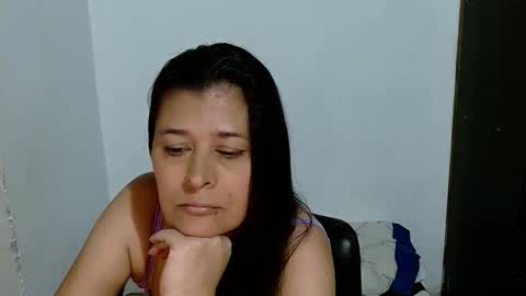 Snapshot of adriana_milf chatting on April 2026 03:36:02 AM Adriana milf online show from April 2026 03:36:02 AM
