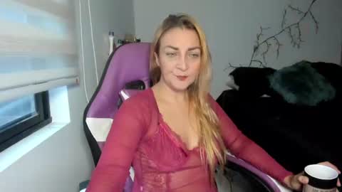 Adriana Paredes  online show from July 2026 12:11:01 PM