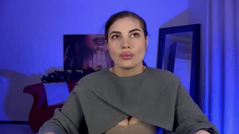AdrianaTores online show from December 2025 05:28:01 AM