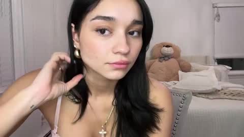 Snapshot of adriannarodriguez chatting on January 2025 05:22:01 AM Adrianna  online show from January 2025 05:22:01 AM