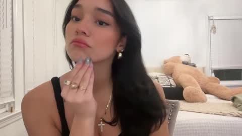 Snapshot of adriannarodriguez chatting on January 2025 02:06:01 AM Adrianna  online show from January 2025 02:06:01 AM