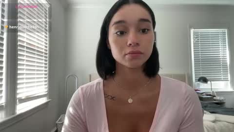 Snapshot of adriannarodriguez chatting on October 2025 03:31:02 PM Adrianna  online show from October 2025 03:31:02 PM