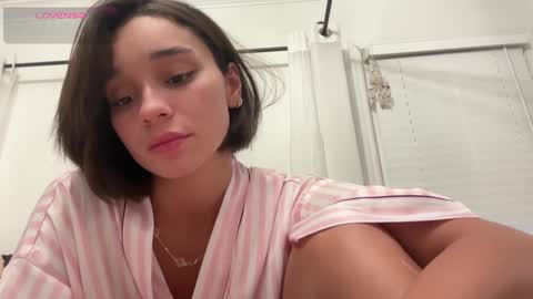 Snapshot of adriannarodriguez chatting on February 2026 03:27:01 AM Adrianna online show from February 2026 03:27:01 AM