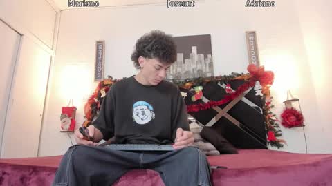 Adrian online show from November 2025 03:31:02 AM