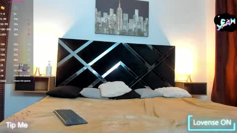 Snapshot of adriano_bigcock chatting on April 2026 03:15:01 AM Adrian online show from April 2026 03:15:01 AM