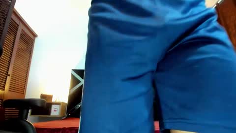 Snapshot of adriano_bigcock chatting on April 2026 04:19:01 AM Adrian online show from April 2026 04:19:01 AM