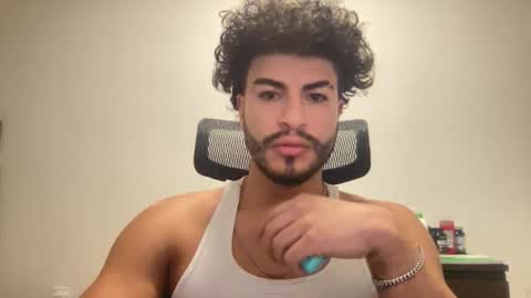 adriano guapo online show from November 2025 11:51:02 PM