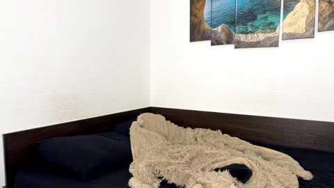 Adriana online show from April 2026 07:45:01 PM