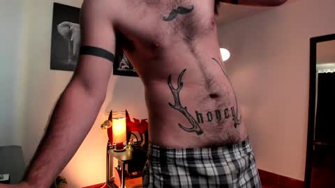 Snapshot of adrianwilliams_ chatting on January 2025 02:57:01 PM Adrian Williams online show from January 2025 02:57:01 PM