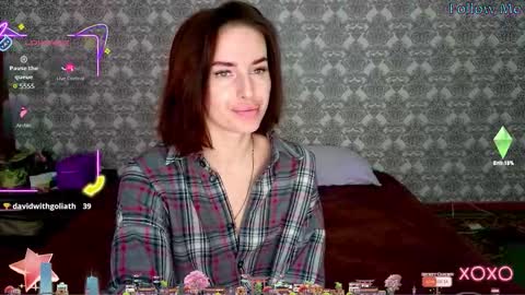 Adriana online show from October 2025 06:09:01 AM