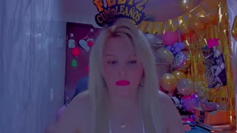 adriiana_fox_ online show from March 2026 05:29:01 PM
