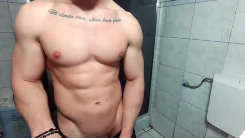 Mrrfitt online show from February 2025 09:57:01 PM