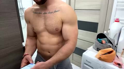 Mrrfitt online show from September 2025 04:12:02 PM