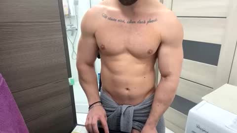 Snapshot of advp69 chatting on March 2026 01:48:02 PM Mrrfitt online show from March 2026 01:48:02 PM