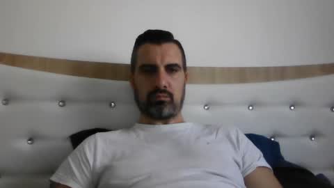 Snapshot of adyyyyyyyyyy35 chatting on April 2026 06:25:02 AM Adrian online show from April 2026 06:25:02 AM