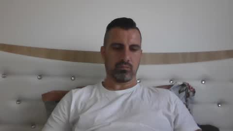 Snapshot of adyyyyyyyyyy35 chatting on May 2026 05:35:02 AM Adrian online show from May 2026 05:35:02 AM
