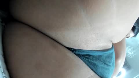 aeenna online show from October 2025 09:57:01 PM