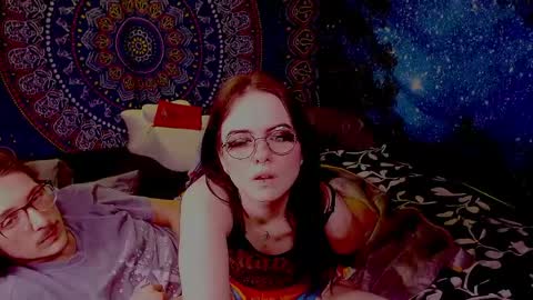 Snapshot of aetherealattractions chatting on April 2026 05:58:02 AM aetherealattractions online show from April 2026 05:58:02 AM