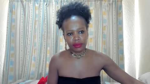 Snapshot of aficangagqueen chatting on September 2025 08:30:01 AM AfricanSquirtQueen online show from September 2025 08:30:01 AM