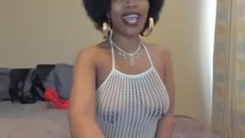 Snapshot of aficangagqueen chatting on July 2026 09:07:02 AM AfricanSquirtQueen online show from July 2026 09:07:02 AM