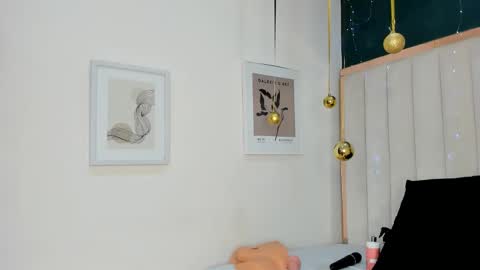 Africa  online show from December 2025 02:30:01 AM