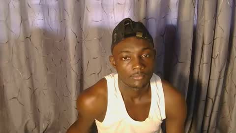 Snapshot of african_hotchocolate chatting on December 2025 06:50:01 AM sexiest online show from December 2025 06:50:01 AM