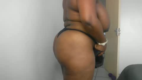ONLYFAN-Africanbusty online show from January 2025 07:07:02 AM