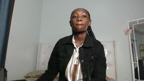 CIARA online show from November 2025 10:05:01 AM