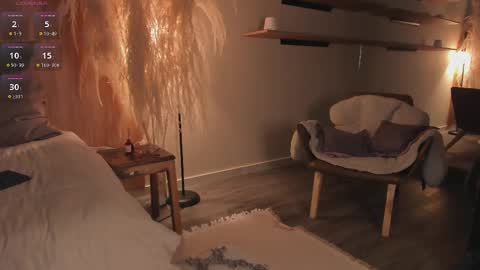 Emma online show from February 2025 02:21:01 AM