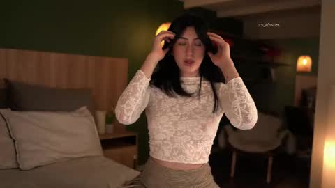 Emma online show from November 2025 09:36:02 PM