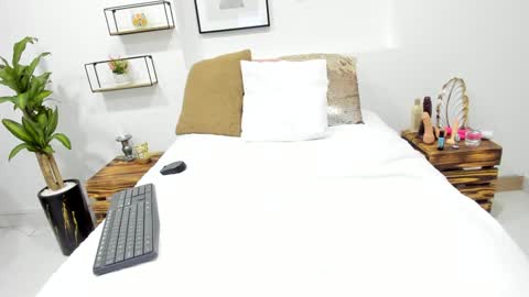 Afrodita online show from December 2024 06:00:02 PM