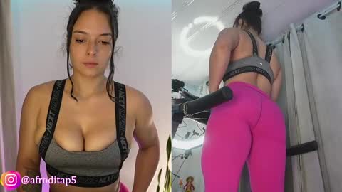 Snapshot of afrodita_p_ chatting on February 2025 09:38:01 AM Afrodita P online show from February 2025 09:38:01 AM