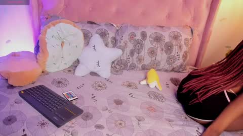 Snapshot of afrodita_sweeet chatting on April 2026 08:46:01 PM Afrodita online show from April 2026 08:46:01 PM