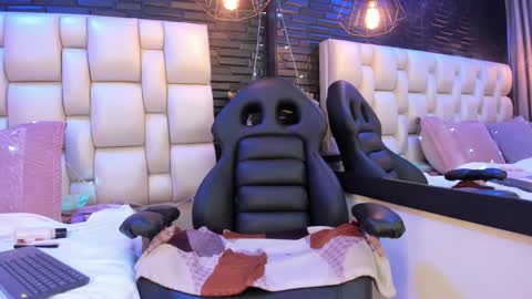 Snapshot of afroditagreenn chatting on March 2025 03:06:01 AM Afrodita online show from March 2025 03:06:01 AM