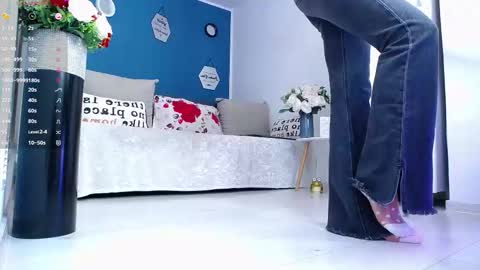 Snapshot of afroditha_ chatting on March 2026 04:23:01 PM Amalia online show from March 2026 04:23:01 PM