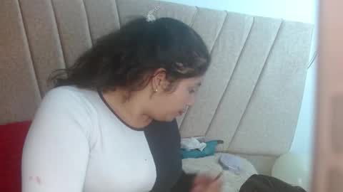 Afrodita Booms online show from November 2025 10:46:01 PM