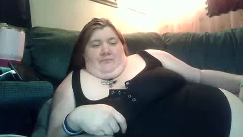 Babygirls353637 online show from April 2026 12:05:01 AM