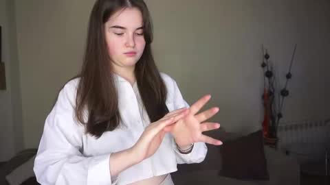 Snapshot of aftonbunkers chatting on March 2026 06:14:01 AM Lana 1800 - 0330 UTC Mia 0700- 1630 UTC online show from March 2026 06:14:01 AM